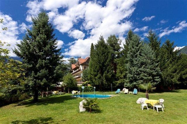 Hotel Angelica Мерано Екстериор снимка