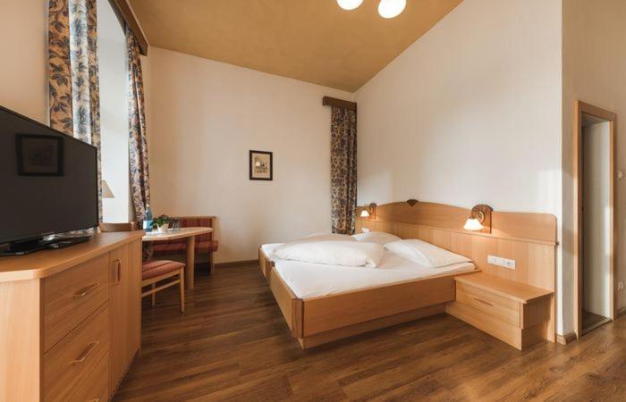 Hotel Angelica Мерано Екстериор снимка